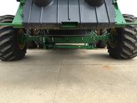 LANTH620 -- Folding hitch for John Deere® 70 and S Series combines