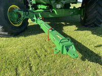 LANTH21387 -- Folding and telescoping hitch for John Deere® X9 Series combines