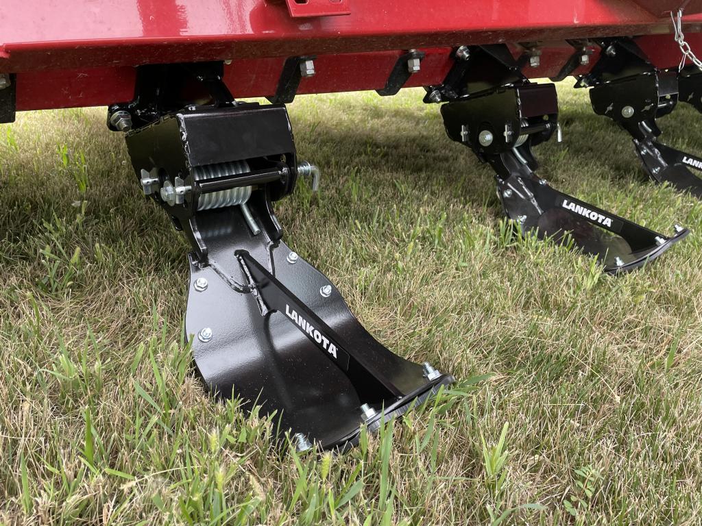 LANSS24608 -- Complete Stalk Stomper® kit (1 row) with poly for Case® 4400 Series & like model New Holland® 30" corn heads